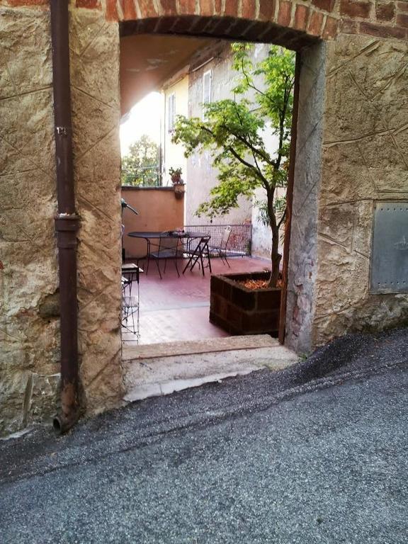 Il Cortiletto Dei Capperi Bed and Breakfast Gassino Torinese Eksteriør billede